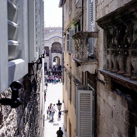 Apartment Peristil Cardo Split Buitenkant foto