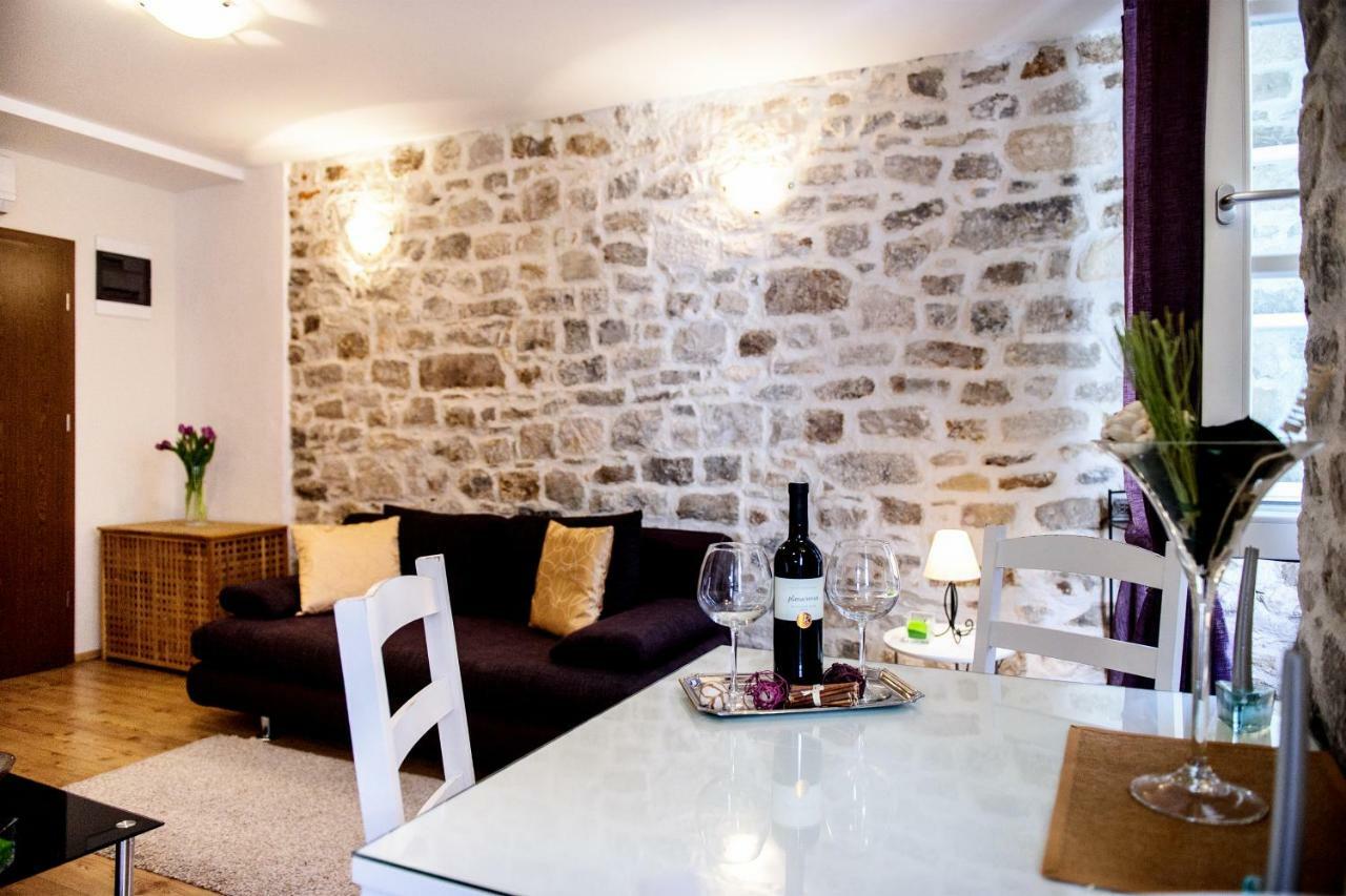 Apartment Peristil Cardo Split Buitenkant foto